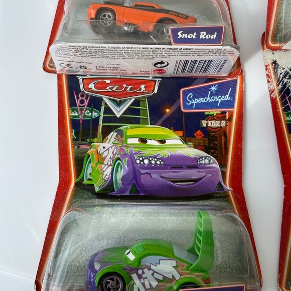 Lot of 5. Disney Pixar CARS RACING LIGHTNING MCQUEEN lot of 5 nascar themed toys - Picture 5 of 11